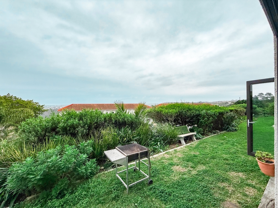 To Let 3 Bedroom Property for Rent in Castleton Western Cape